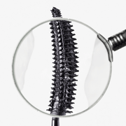 Hildun Beauty - Power Precision Peptide Mascara – Noir