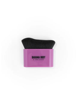 Front view of BAHAMA BODY Kabuki Brush with soft bristles

