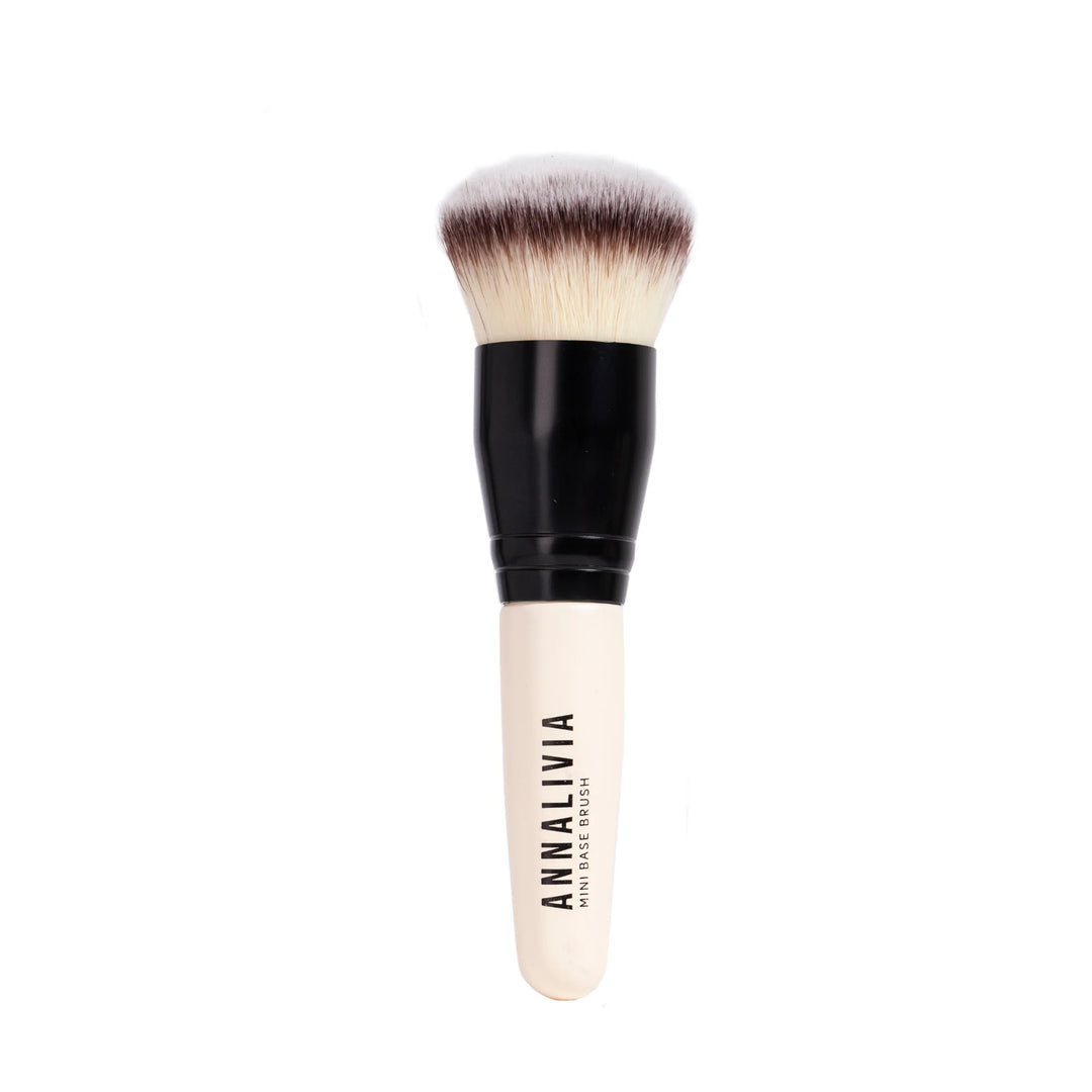 BPerfect Cosmetics - x Annalivia - Mini Empress Base Brush