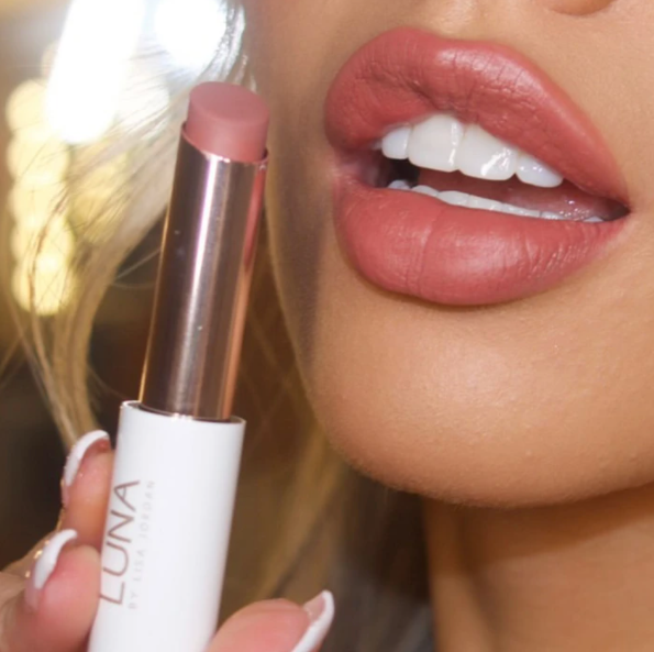 Luna by Lisa Jordan - Cloudy Matte Lipstick