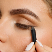 Hildun Beauty KajalLiner Chocolate Application